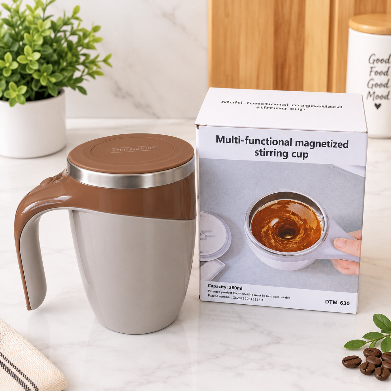 Taza batidora recargable